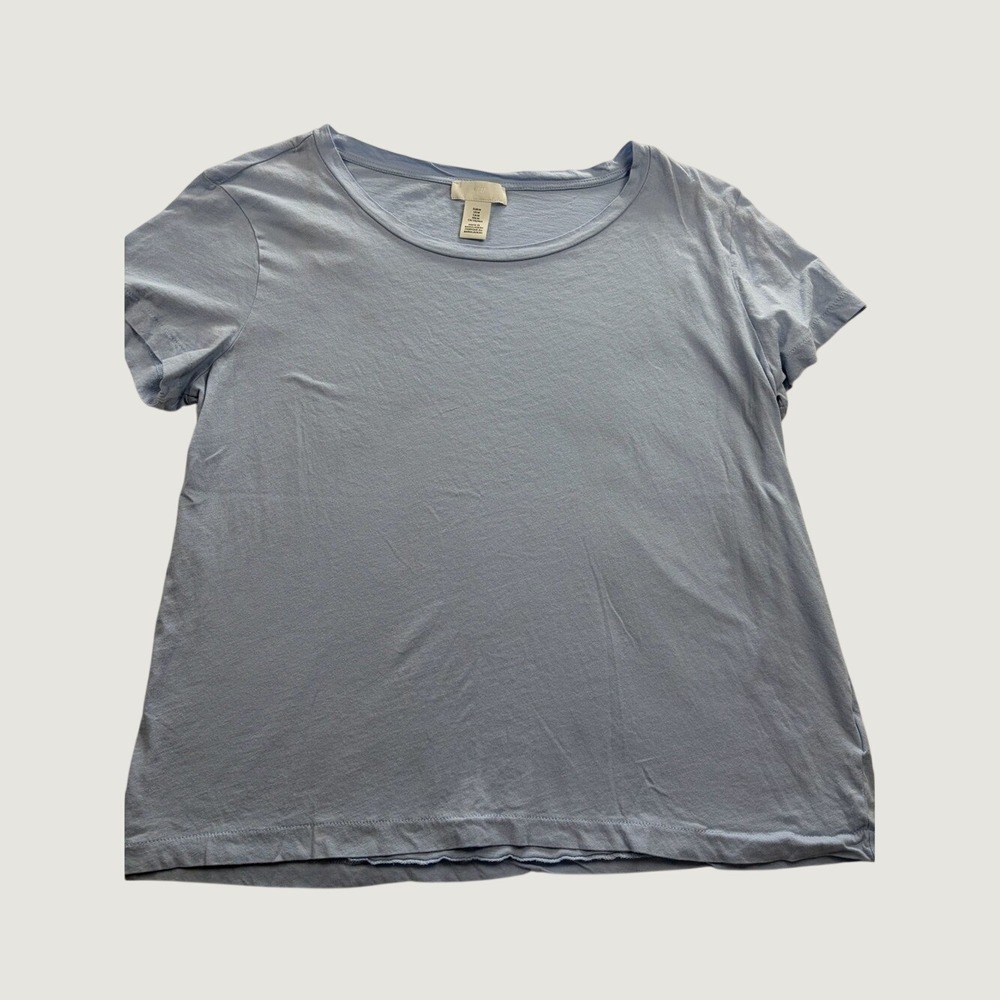 H&M‎ Light Blue Short Sleeve Crewneck Tee - Women